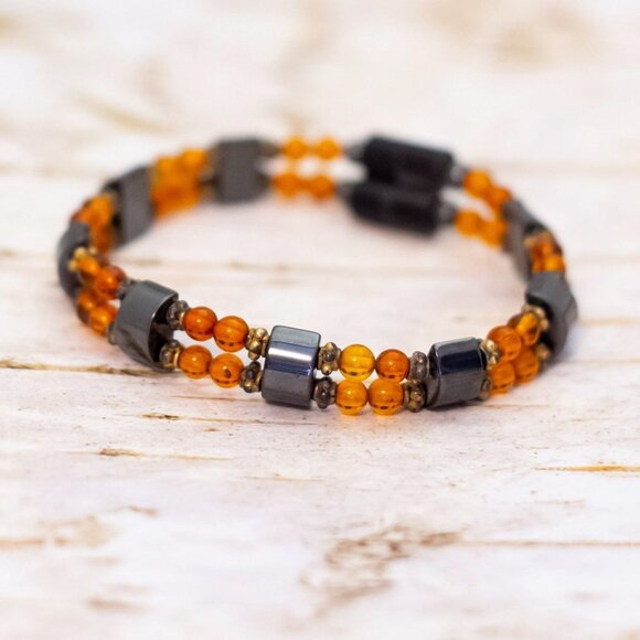 7 inch, Vintage Orange Beads Silver Tone Unique Magnetic Clasp Bracelet - B16 - Picture 1 of 3